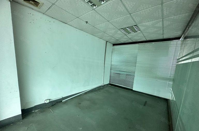 沙井南环路楼上130平至200平两个户型水电齐全