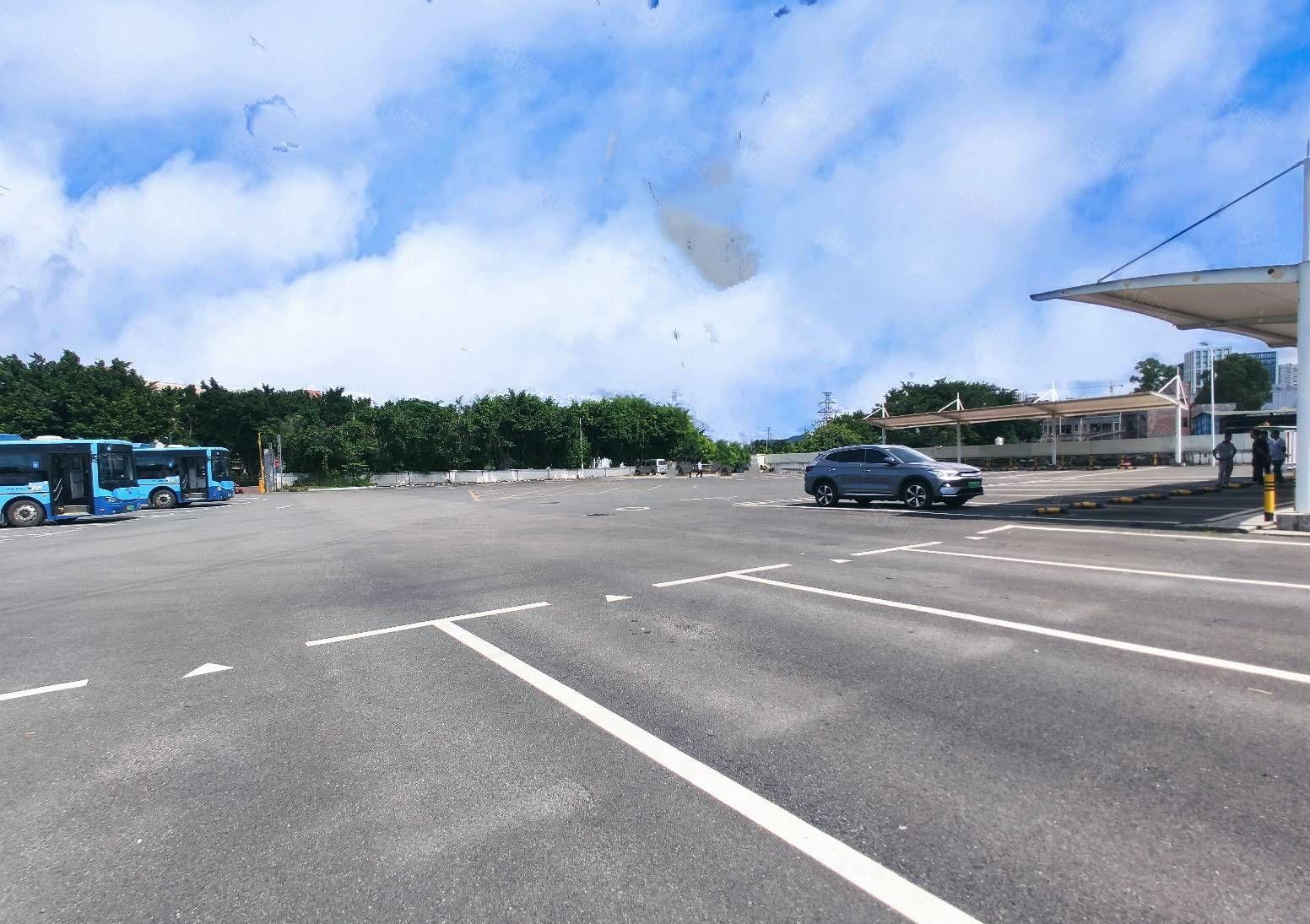 松岗山门松柏路边一手房东独院水泥空地9000平出租可大小分租