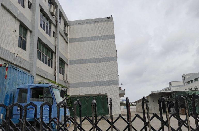 宝安松岗潭头村委独院厂房一层层高6米房东委托直租