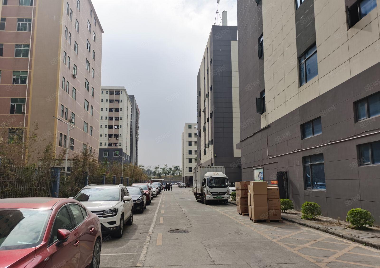 500平方起分租西乡固戍地铁口原房东红本1800厂房出租