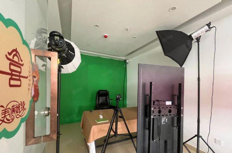 西乡固戍新出500平精装厂房电商贸易研发仓库出租可分租