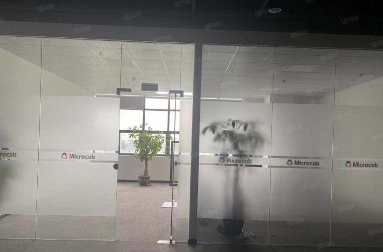 石岩水田工业区原房东无尘车间厂房整层1600平方招租分租