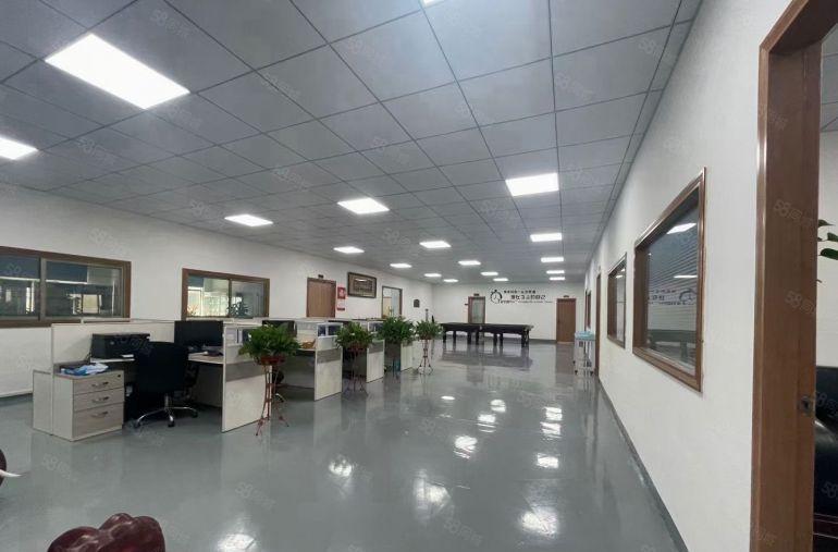 西乡固戍地铁口1350平楼上精装修工业园厂房出租办公电子设备