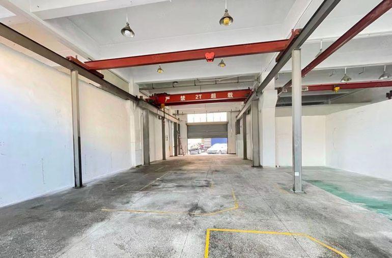 沙井中心路旁98工业区一楼500平方米带装修厂房出租