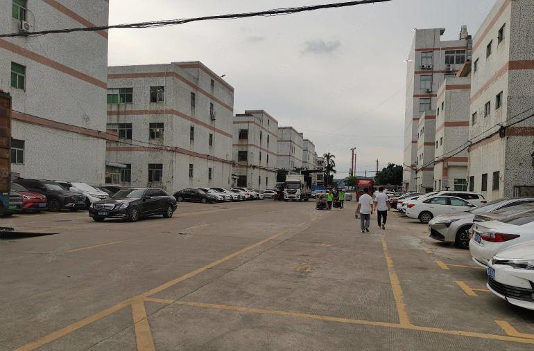 宝安松岗罗田原房东实际面积出租7200方电315过户五年合同