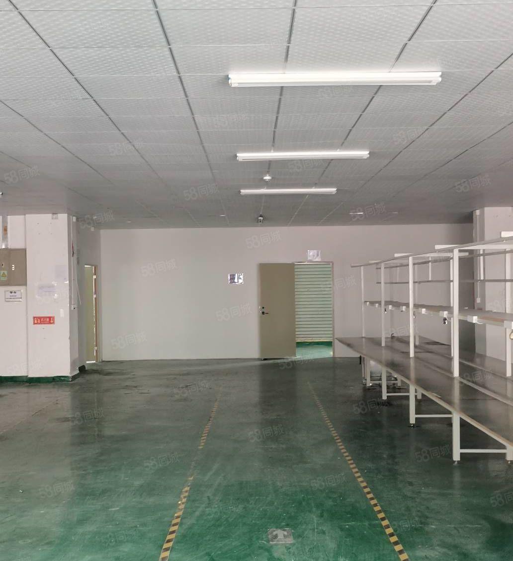 固戍航城大道旁楼上600平带装修厂房出租