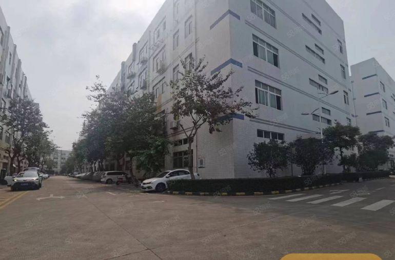 宝安西乡原房东2050平楼上整层精装修厂房出租可分租使用率高