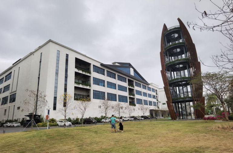 西乡固戍村委原房东高新园区2100平红本厂房出租可分租有补贴