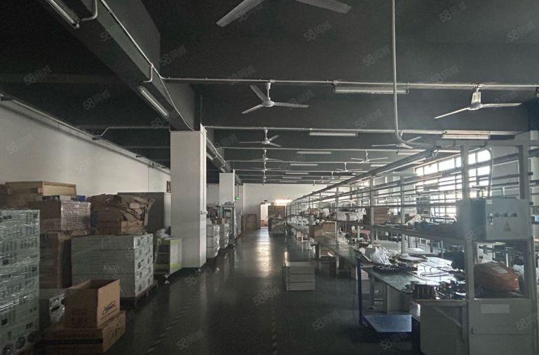 石岩村委厂房出租800平带装修可分租面积实在低价招租