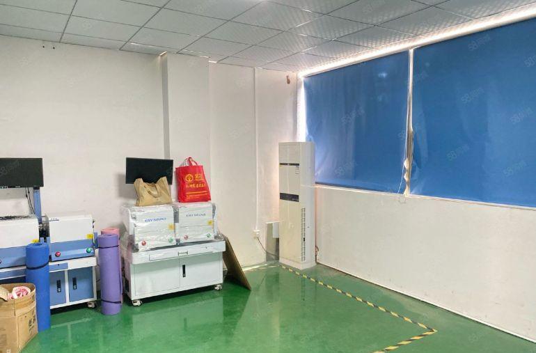 西乡固戍楼上750平精装修电商贸易轻加工仓库厂房出租