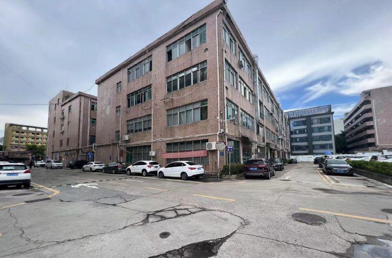 39元福永一楼2428平107国道旁独门独院空地大