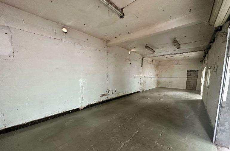 宝安沙井后亭原房东独院1楼小平房出租