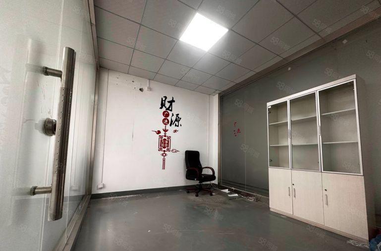 福永地铁旁花园式厂房仓库楼上800平出租，带水电装修