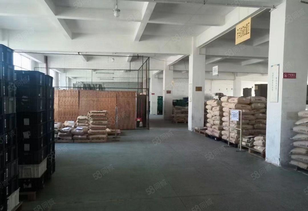 宝安区福永楼上整层1350平实际面积出租