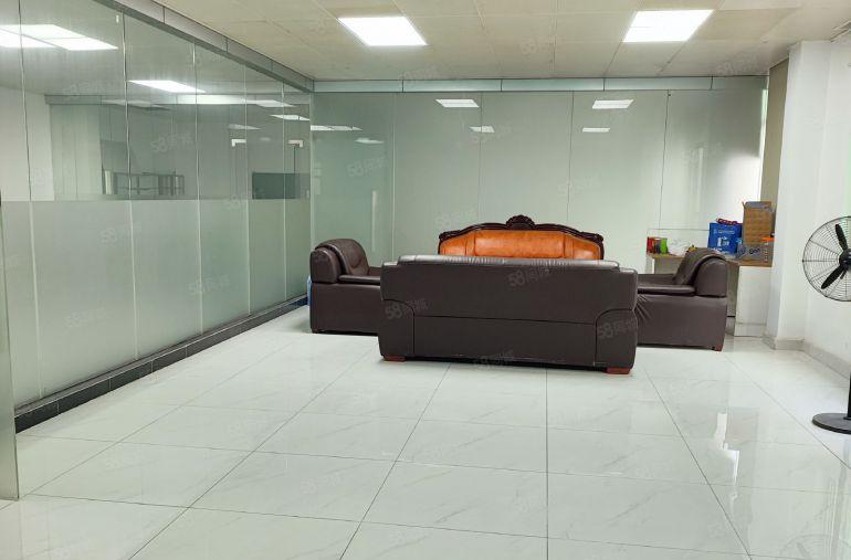 西乡黄田107国道边1350平精装修厂房仓库出租