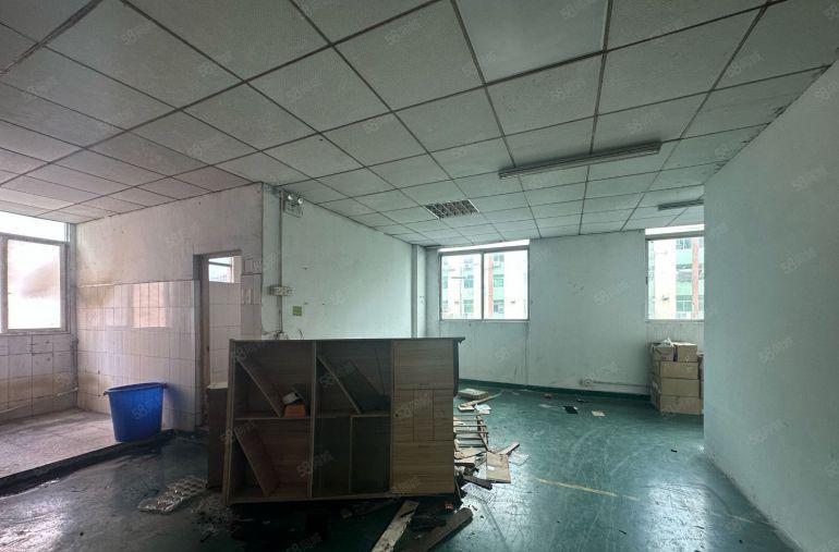 西乡固戍航空路带装修1200平一手房东面积实用合同期长