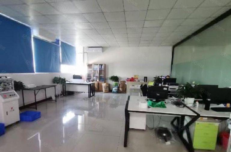 西乡鹤洲原房东楼上2000平红本精装办公室仓库厂房出租可分租