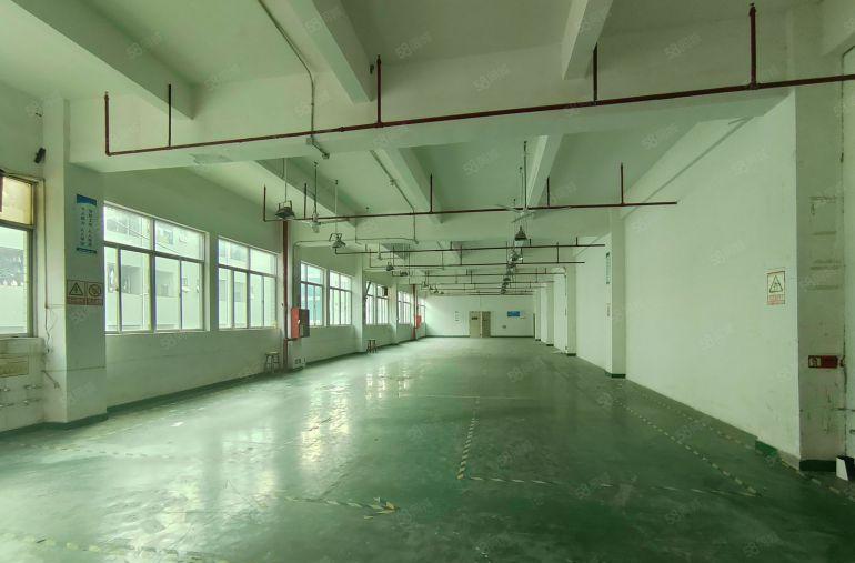 宝安西乡500平地铁口附近原房东深圳厂房出租园区形象好