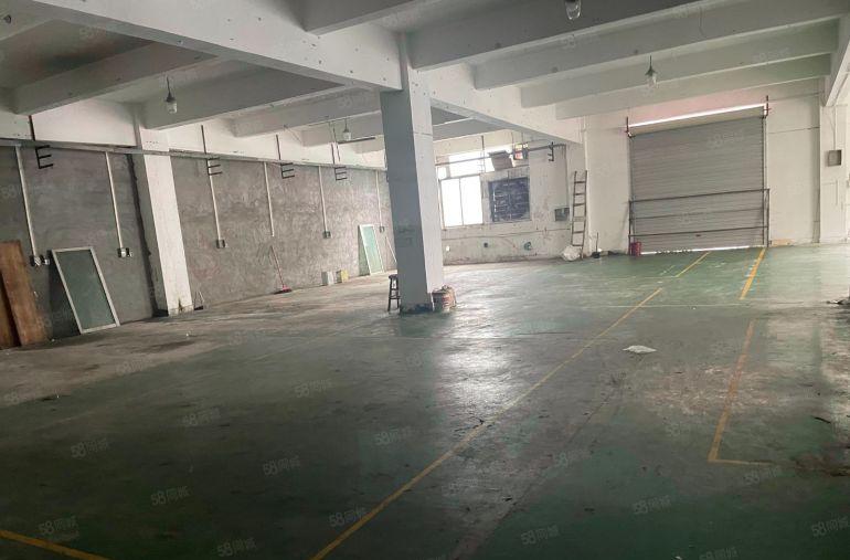 沙井新桥楼上500平精装修厂房带有两间办公室价格便宜可约看房