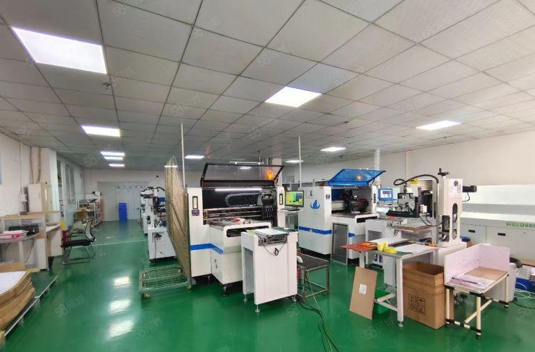 石岩新出楼上2楼带装修厂房500平米招租，现成水电装修