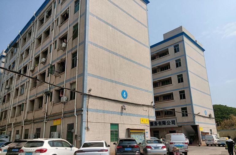 深圳宝安福永厂房仓库出租主干道旁边，大型产业园大小分租