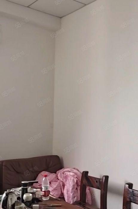 后瑞地铁口精装厂房仓库50平100平200平300至5000