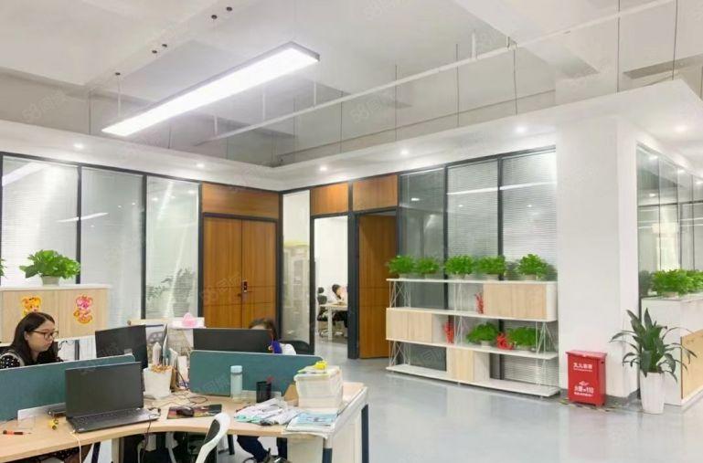 固戍800平米带装修厂房出租，装修好，价格便宜，使用率高