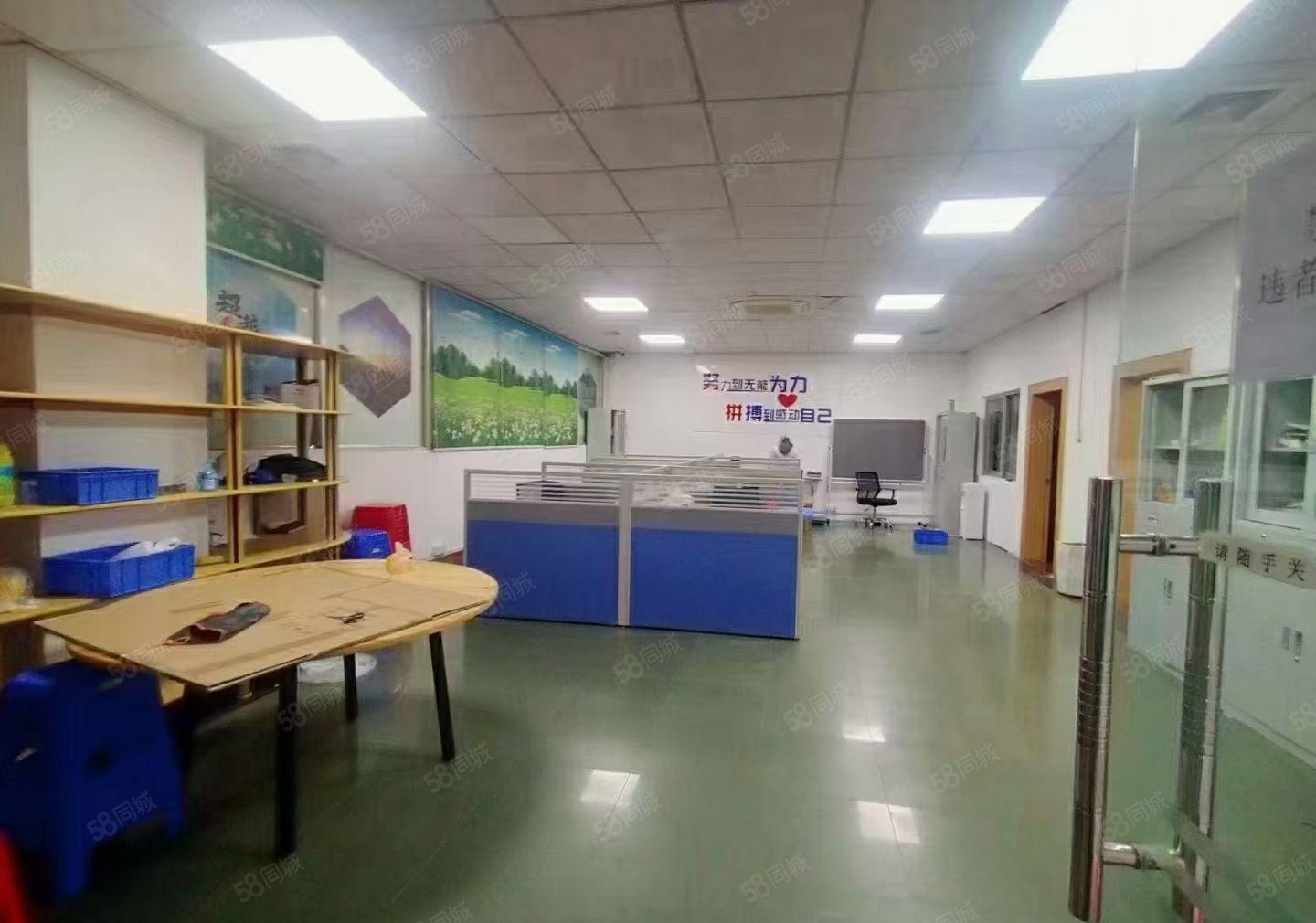 松岗地铁口500平至2500平精装修低价仓库厂房出租无尘车间