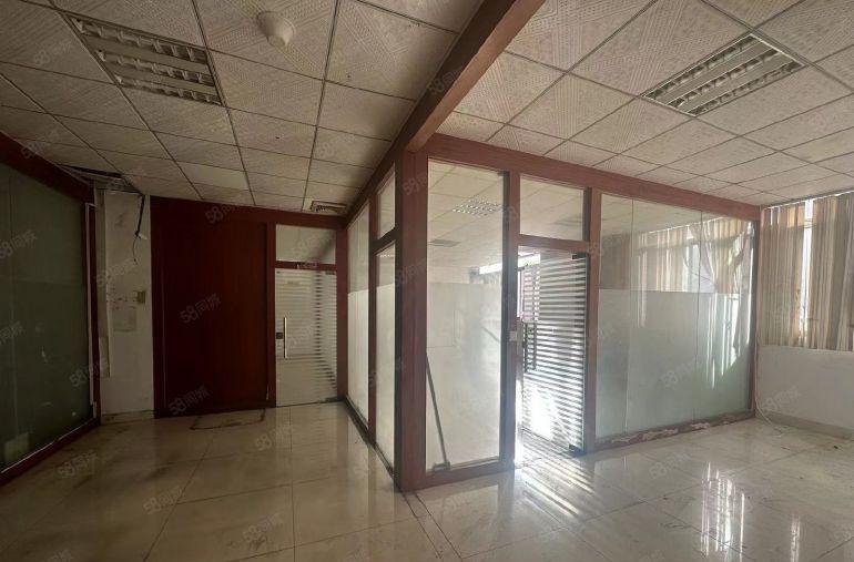 原房东 西乡固戍正规工业园区厂房1370平出租