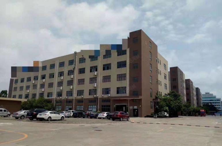 石岩惠科原房东整层精装3000平实际面积厂房出租！