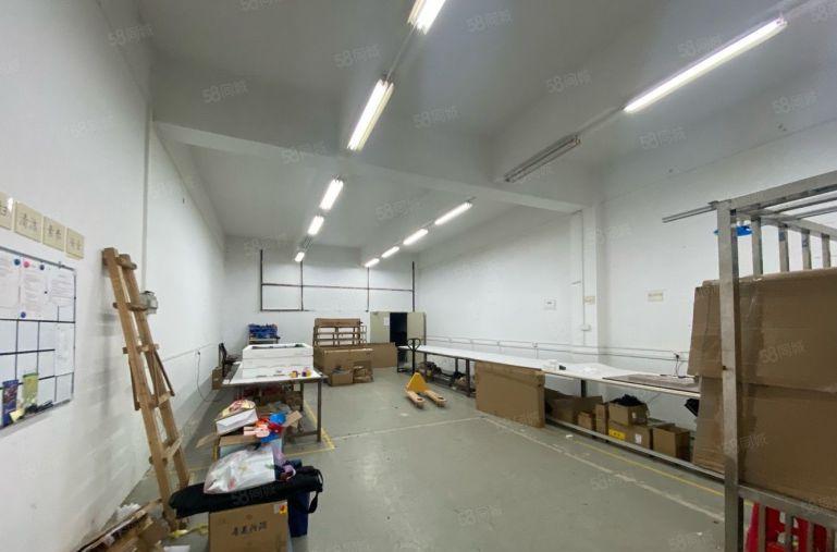 21元石岩地铁口楼上1000平精装修厂房出租仓库出租大小分租