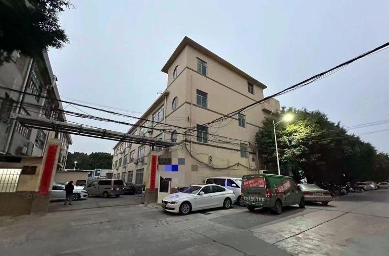 出租西乡固戍独门独院3600平村委实际面积直积空地大交通便利