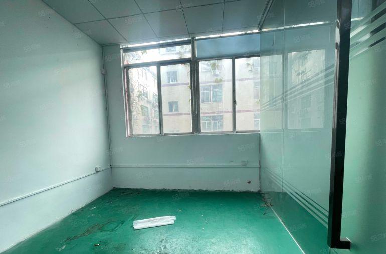 西乡固戍科技园，带装修260平厂房仓库出租，可拎包即用