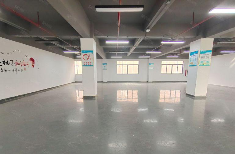 西乡固戍地铁站附近，楼上490平550平厂房仓库原来东出租