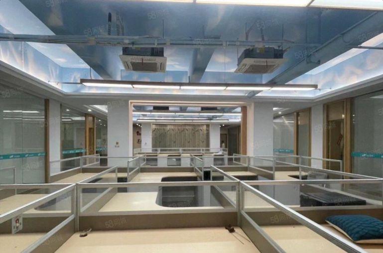 宝安松岗沙浦围地铁口新出贸易仓库整层厂房出租4400平，可分