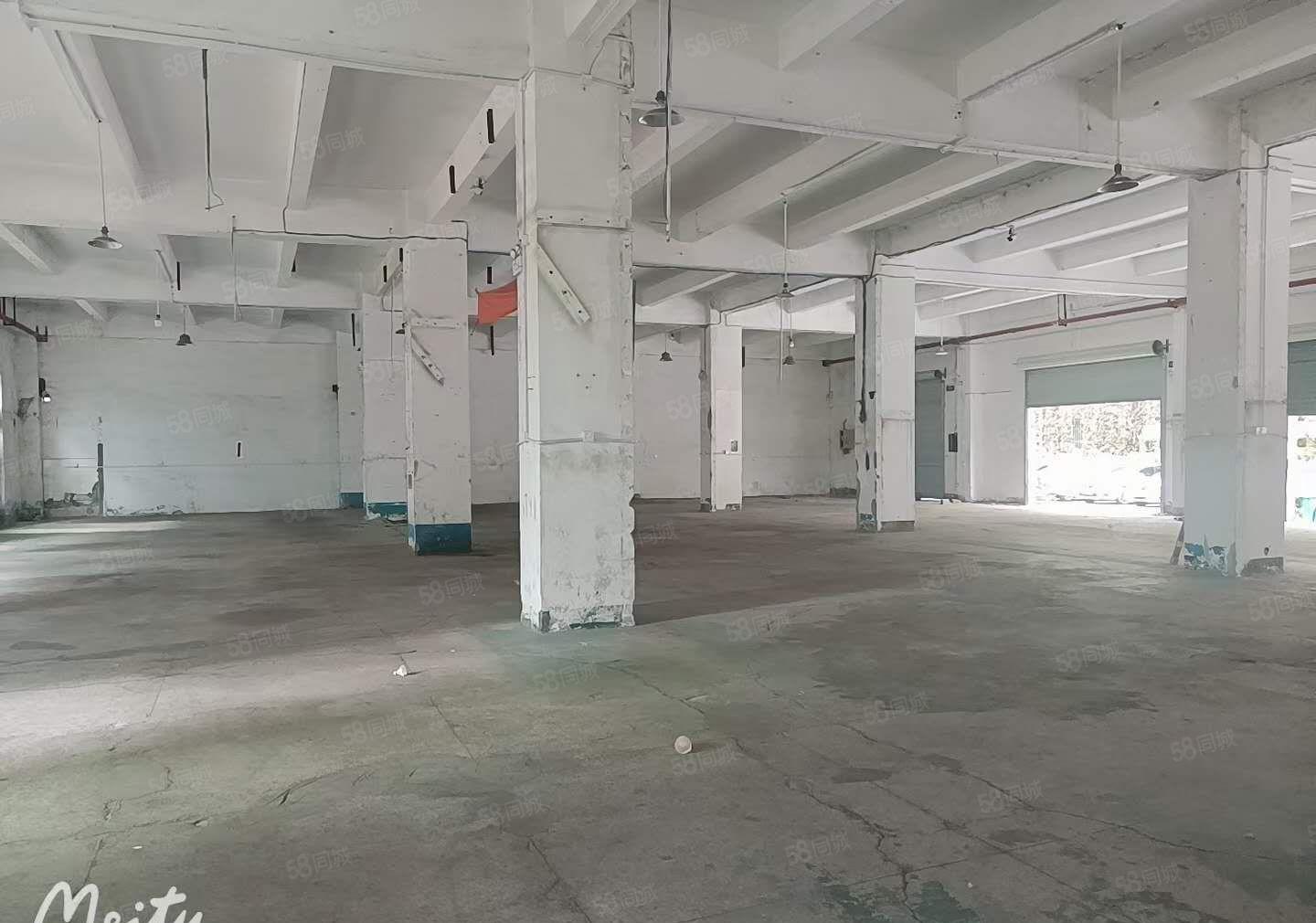 西乡固戍稀有独门独院厂房整栋6000平出租，可整层分租