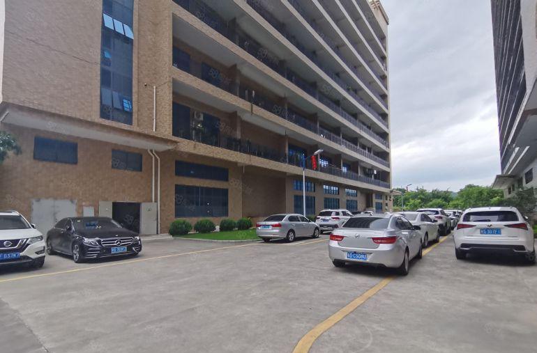 出租深圳宝安1000平方花园式厂房仓库出租