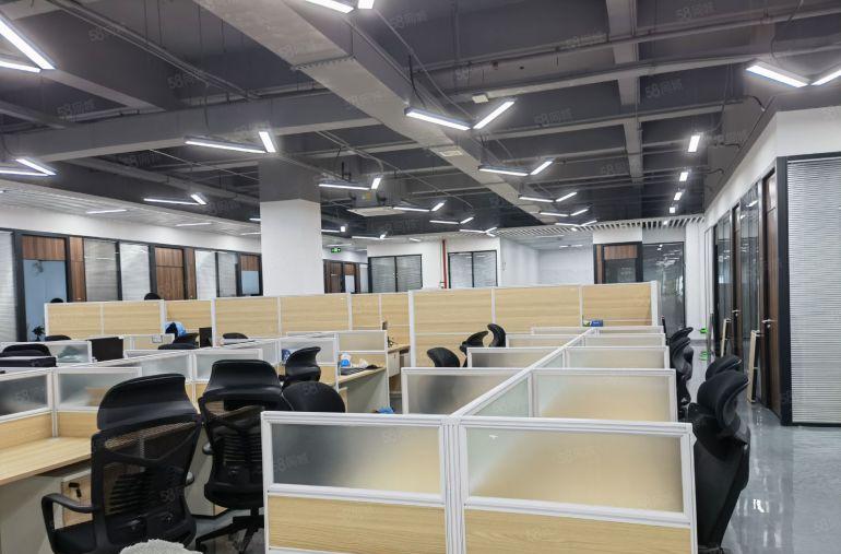 福永新出凤凰工业区1至3层4500平原房东出租