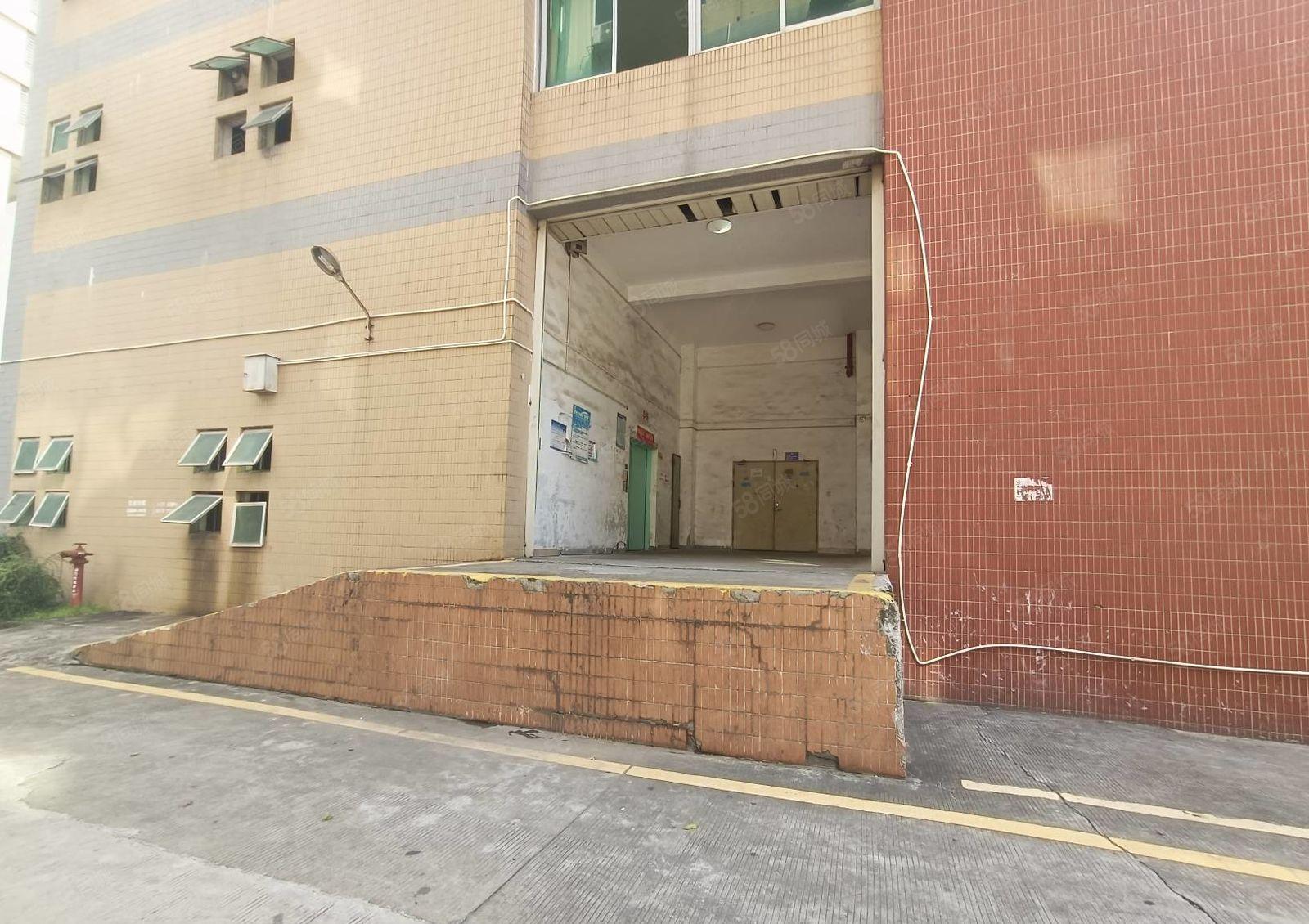 福永厂房出租500平起租超大空地原房东地铁口高速口大小分租招