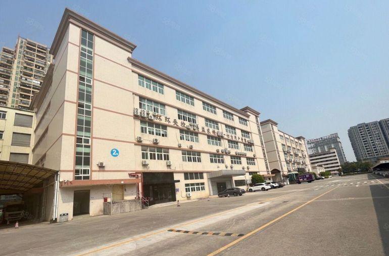 宝安石岩汽车站工业园3000平带装修原房东厂房仓库出租可分租