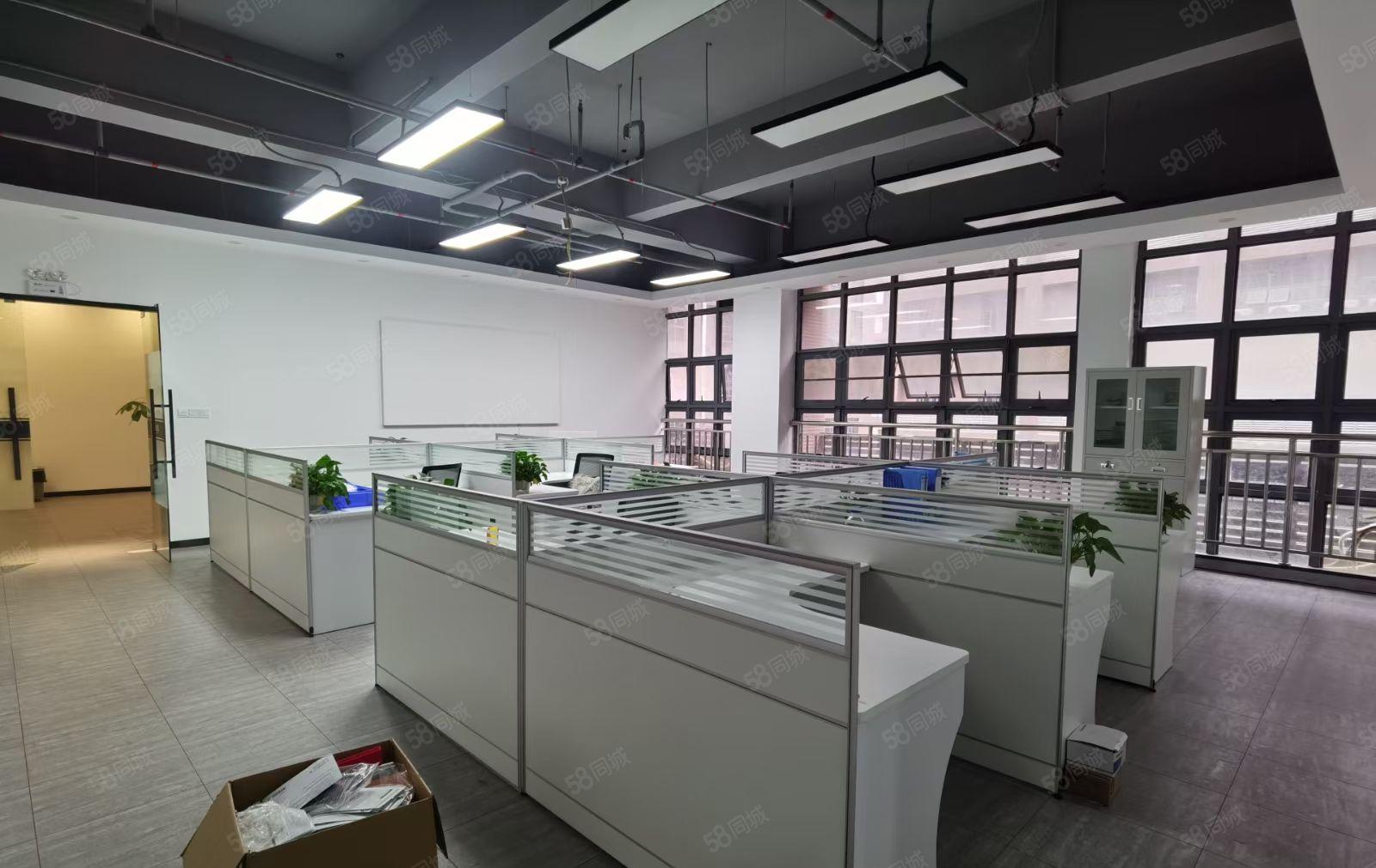 松岗外环高速附近刚出2950平方带装修厂房出租