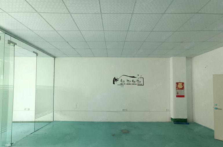 西乡固戍地铁站，大型工业园，带装修270平260平厂房出租