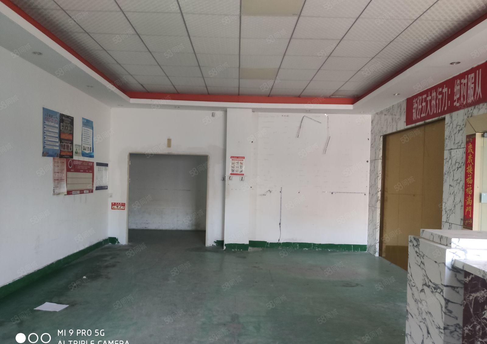 黄田107国道附近工业园楼上整层1300平米带装修厂房出租