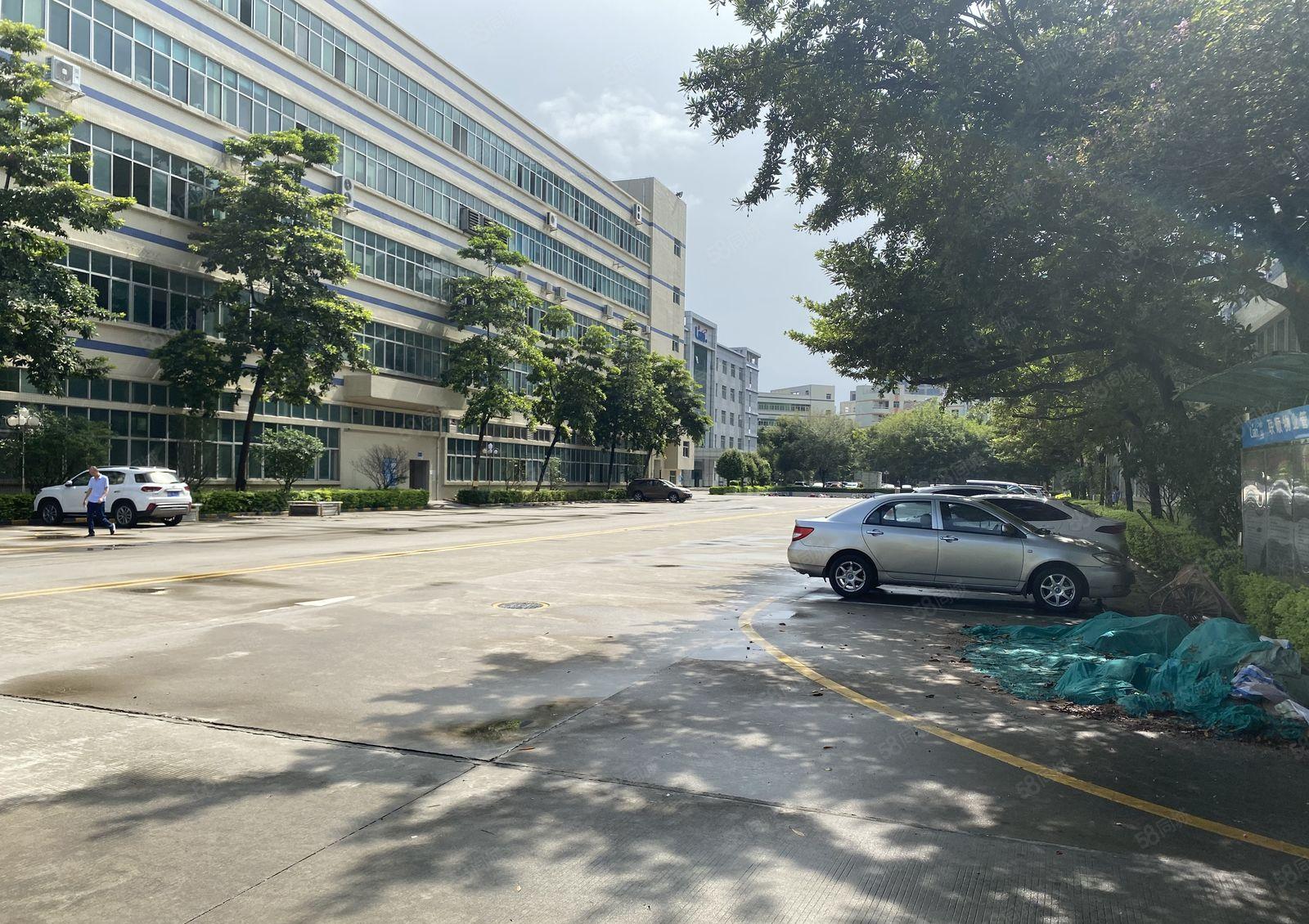 石岩水田近2万平独门独院厂房出租500平起分租一楼仓库