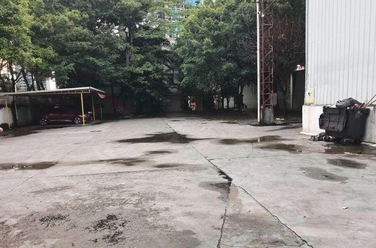 宝安松岗碧头地铁口独门独院单一层底商7米钢构带装修直租