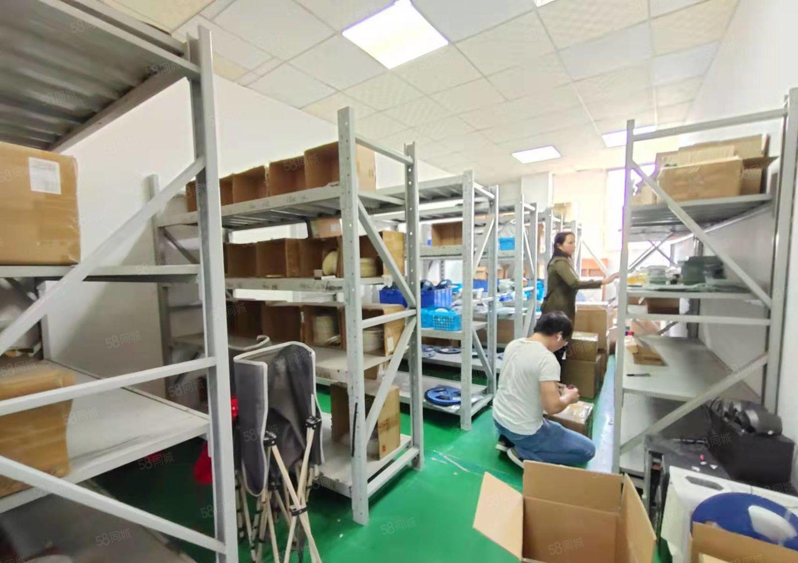 石岩北环圆领原房东新出680平厂房出租租金便宜，带现成装