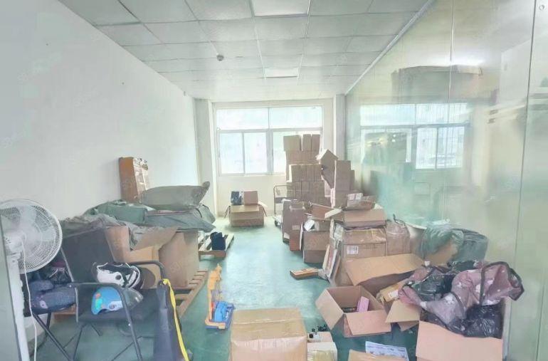 黄埔107国道旁一楼300平方米物流厂房招租