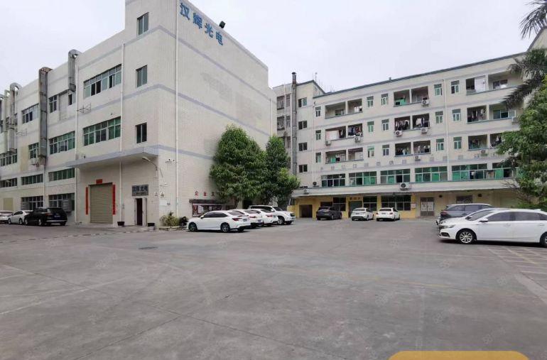 石岩新空出楼上550平现成装修无尘车间办公室厂房出租实用率高