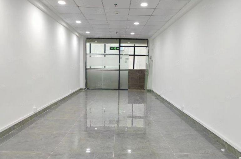 西乡，固戍地铁站边，小面积办公仓库30平61平79平出租