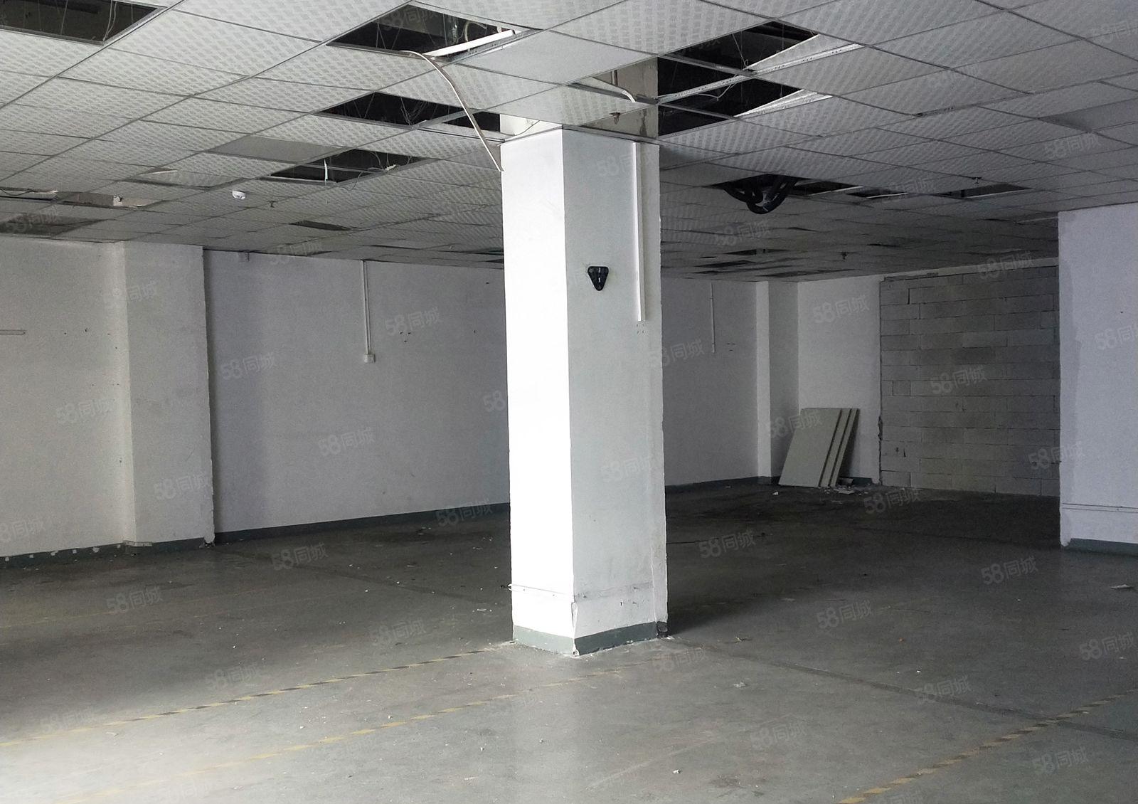 红本厂房！带装修西乡恒丰工业城楼上650平原房东厂房出租